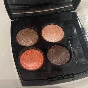 Chanel Les 4 Ombres Palette in 204 Tisse Vendôme